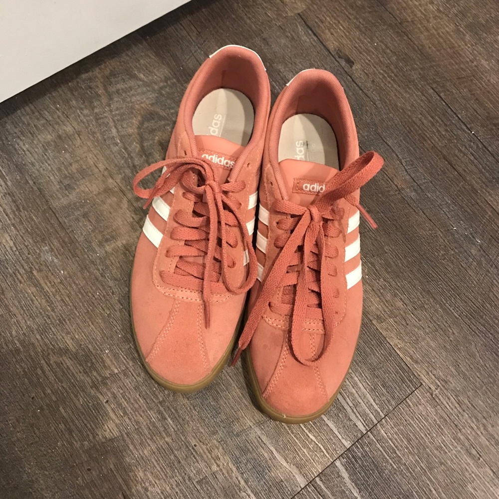 Suede Gazelle Courtset Adidas Shoes!